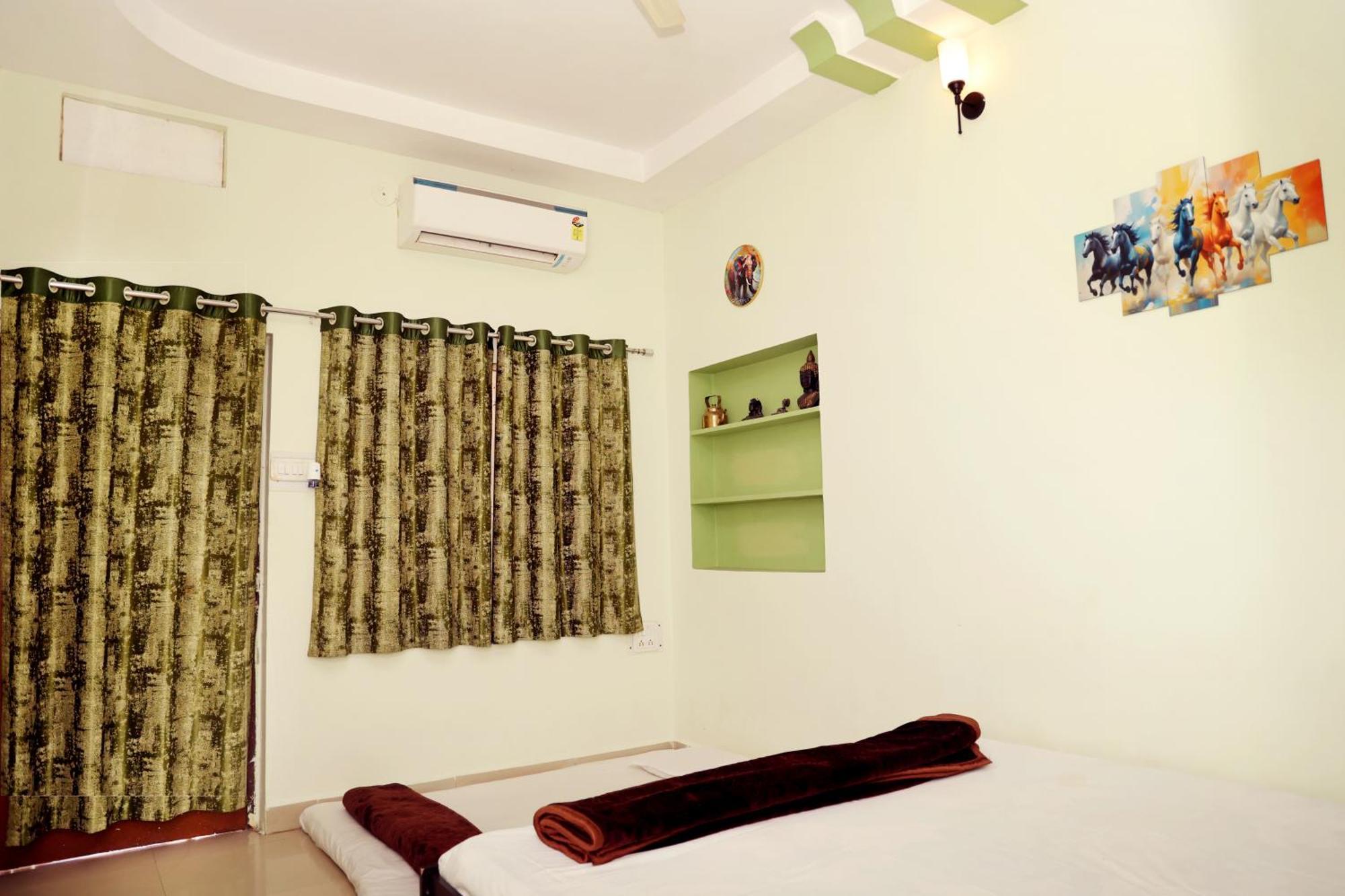 Shree Vinayak Guest House Ujjain Luaran gambar